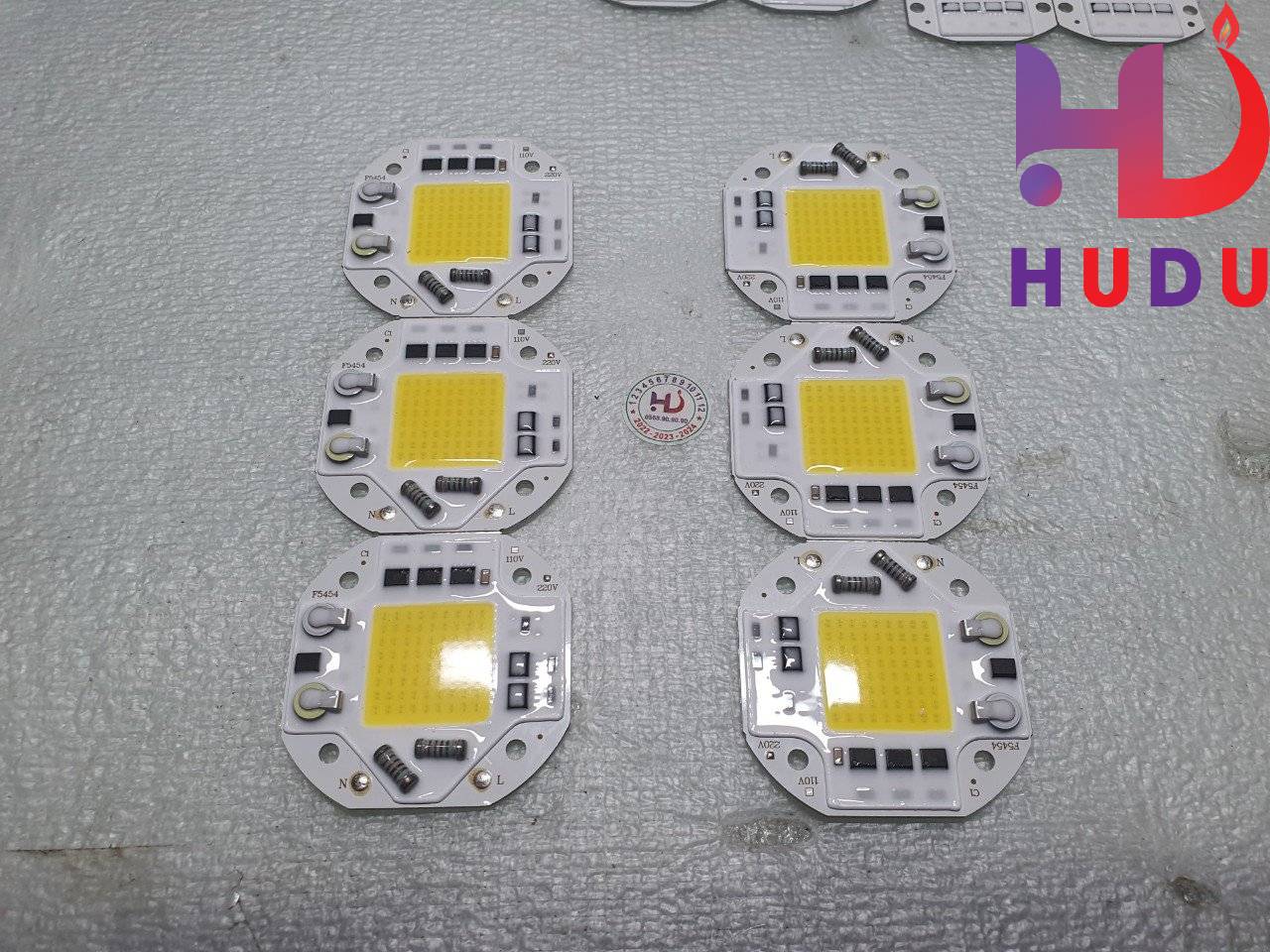 Chip bóng Led 50W-220V ánh sáng trắng đế nhôm vuông (54*54mm)